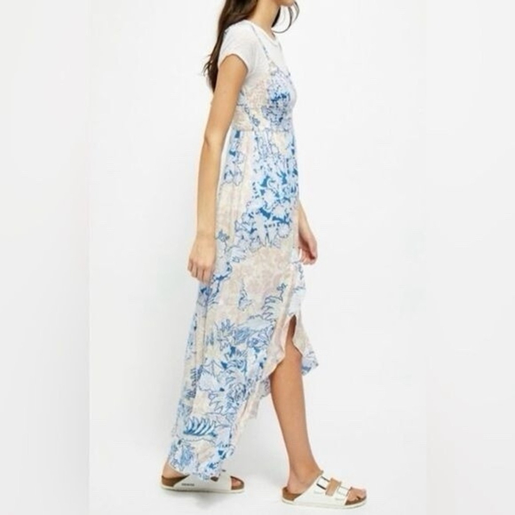 Free People Forever Yours Floral Maxi Dress M Blue Smocked Boho Fairy Vacation - Picture 6 of 14